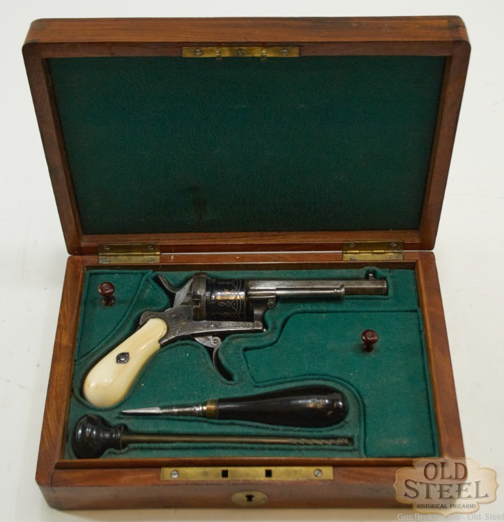 Belgian Lefaucheux 7mm Pinfire Original Box and tools antique-img-0