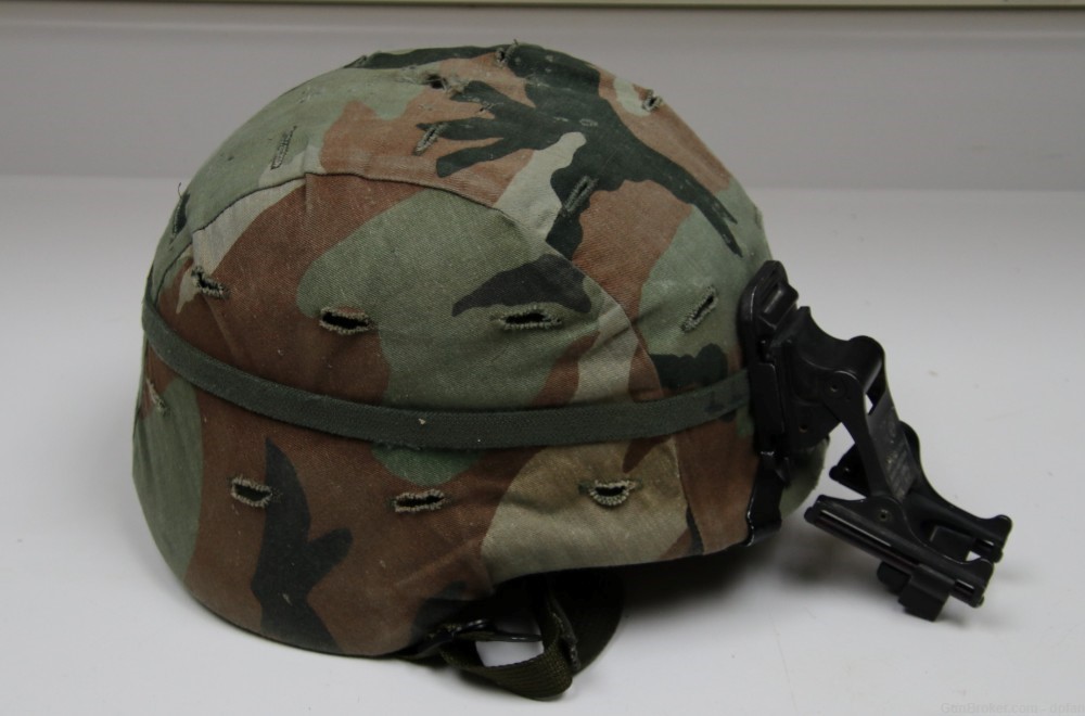 USGI PAGST Kevlar Helmet w/ night vision mount size M-8 w/liner & chinstrap-img-0