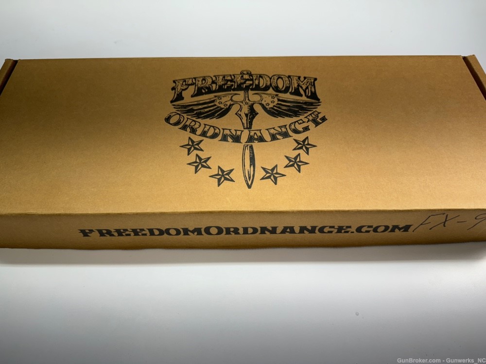 Freedom Ordnance FX-9 AR-pistol in 9mm - NIB - Comes with 2 mags!-img-28