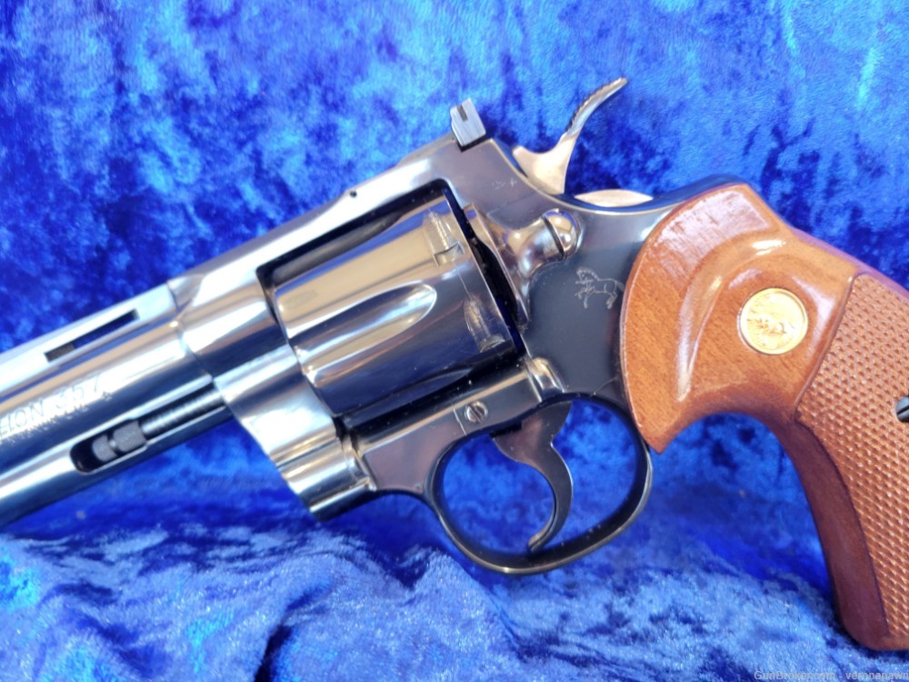 1975 Stunning Colt Python, comes with EVERYTHING-img-6