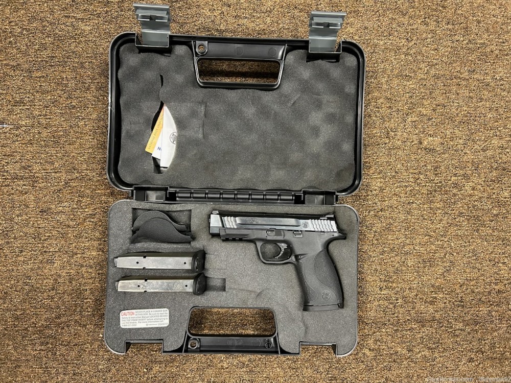 Smith & Wesson M&P45 chambered in 45acp Penny Start No Reserve-img-0