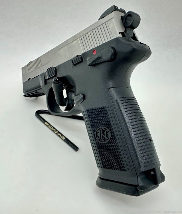 FN FNX-9 9mm Semi-Auto Pistol w/ 3 Mags-img-5