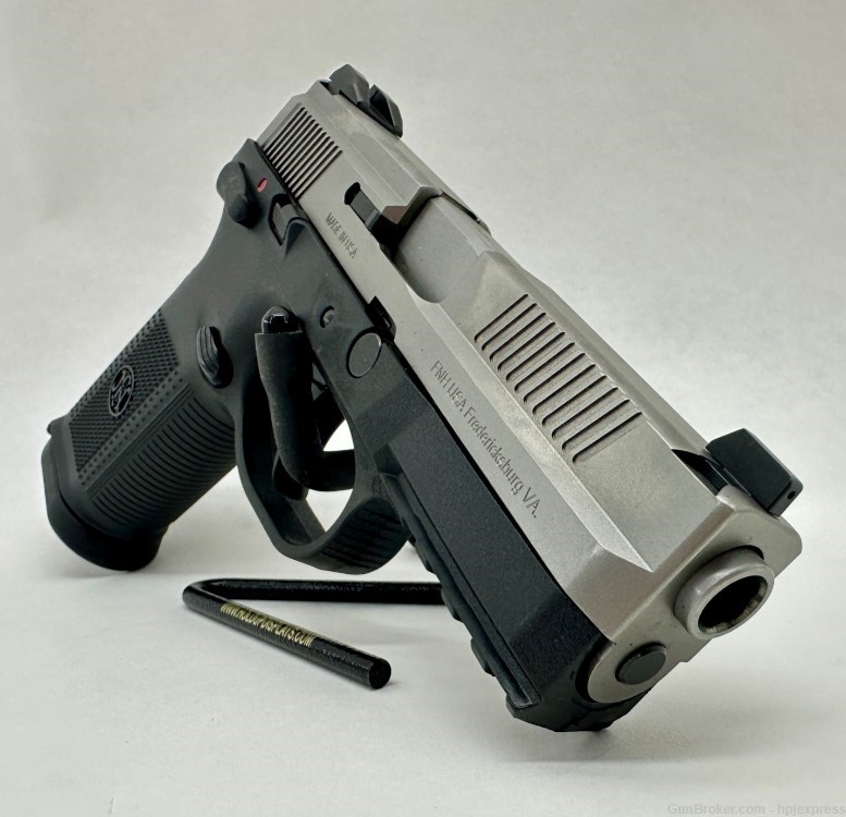 FN FNX-9 9mm Semi-Auto Pistol w/ 3 Mags-img-3