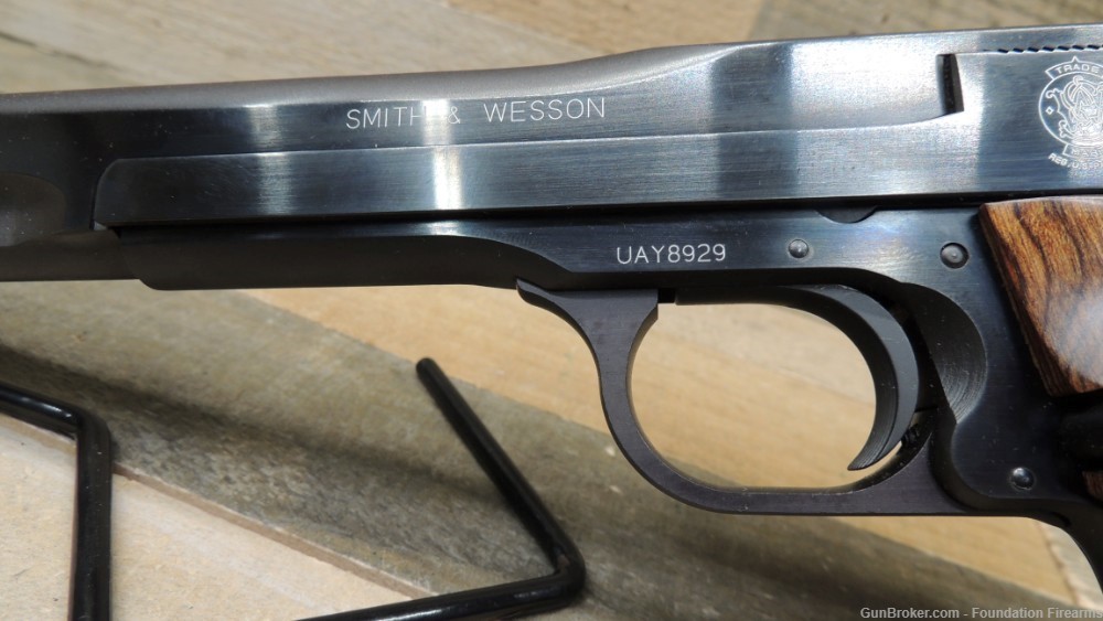 Smith & Wesson Model 41  7" 22LR W Box 2 Mags-img-4