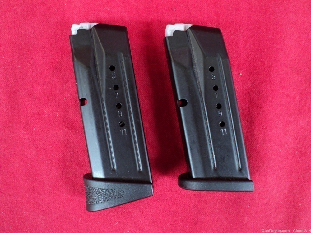 USED Smith & Wesson M&P9 Subcompact 2.0 12rd 9mm Magazines Good Condition-img-0
