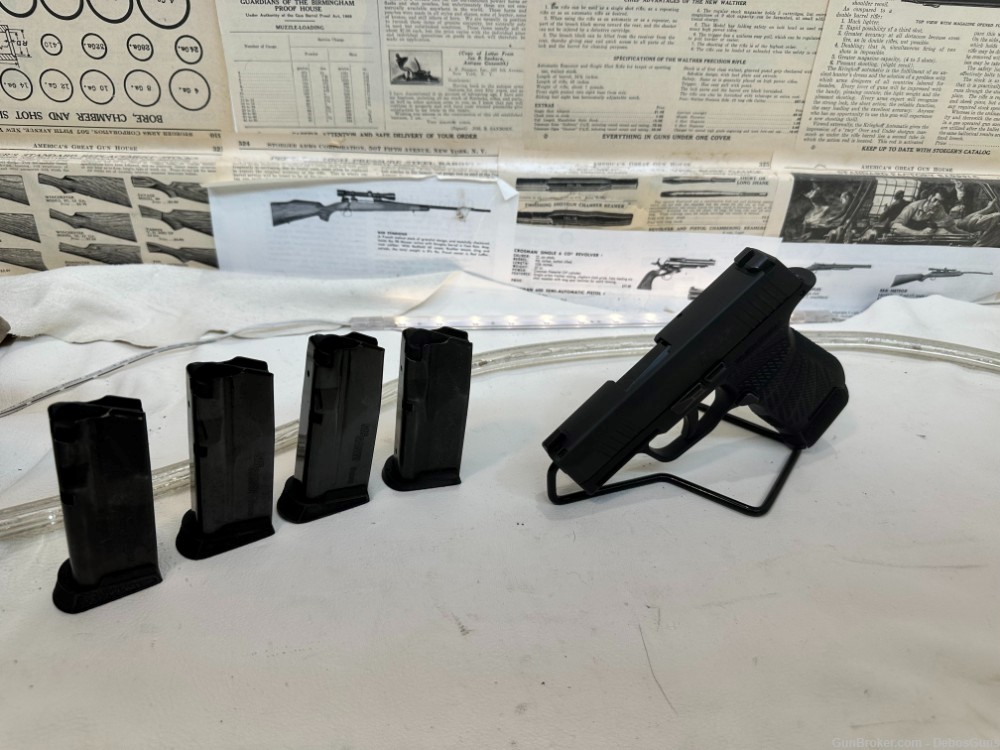 SIG SAUER P365 9MM WITH 5 MAGS  AND HOLSTER PENNY AUCTION!-img-0