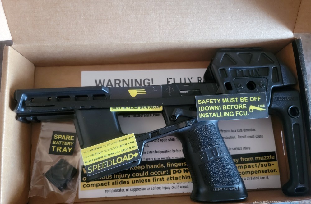 Brand New Flux Raider for Sig P320 series with Brace. LAST ONE-img-0