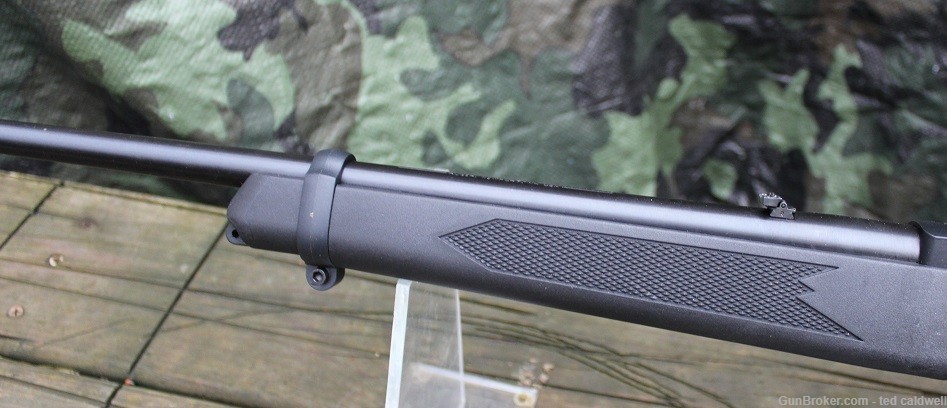 Ruger 10/22 rifle that is NEW in box! -img-6