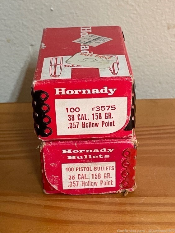 2 full boxes 38 caliber.357 158 grain hollow point bullets-img-0