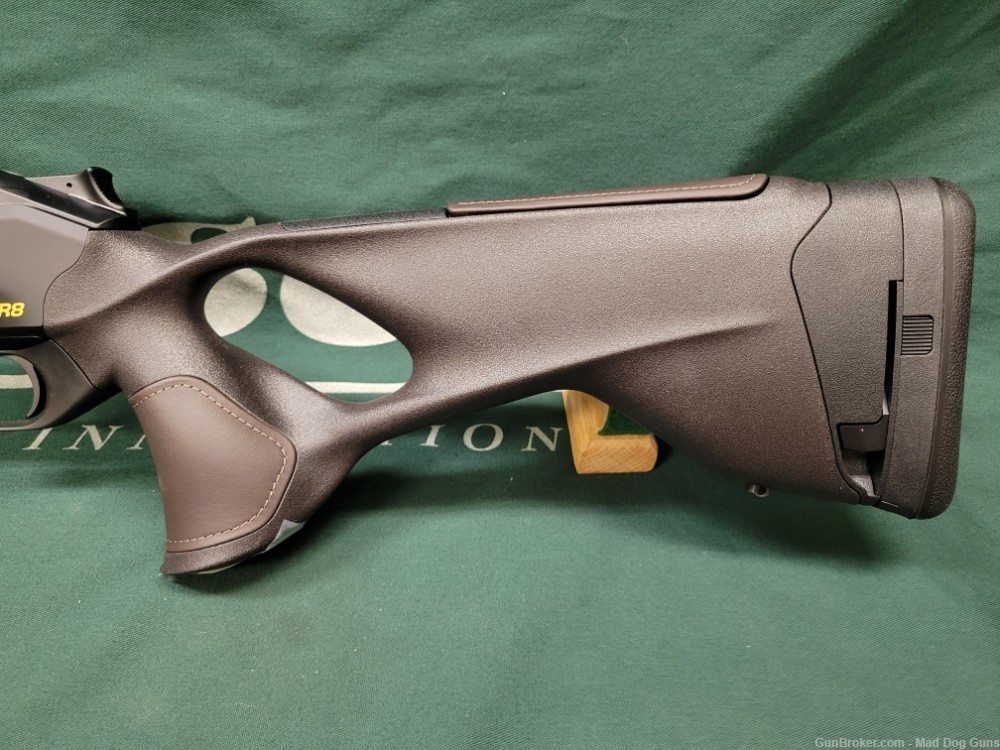 BLASER R8 ULTIMATE. LEFT HAND. ADJUSTABLE BUTT PAD, ADJUSTABLE CHEEKPIECE. -img-1