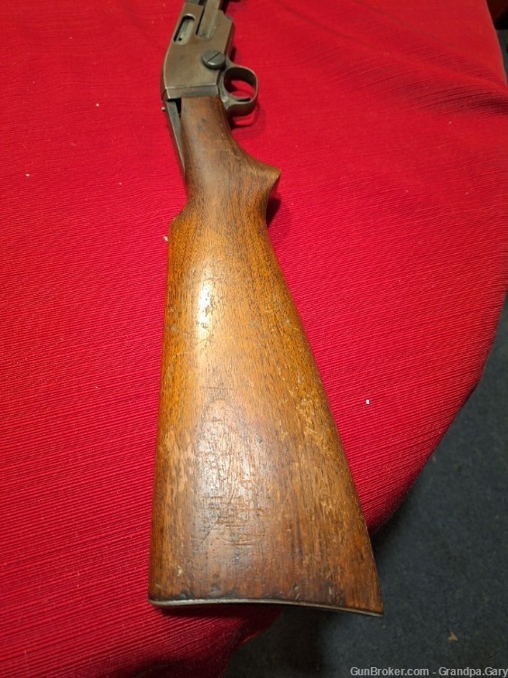 Savage model 25 / 22s/22l/22LR pump rifle *** this rifle is for parts -img-1