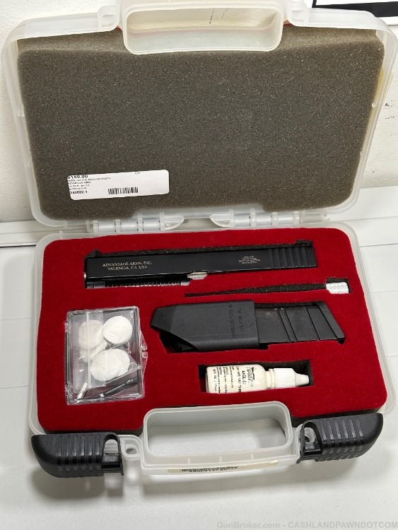 Advantage Arms Glock 17 gen 1-3 .22LR Conversion kit w/ one mag-img-0