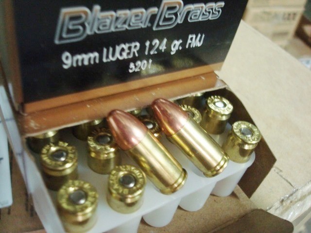 1000 CCI 9mm FMJ Blazer Brass 124 gr 5201 new ammo-img-2