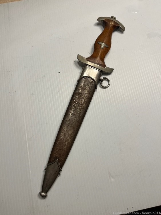 WWII EP&S SA  Dagger (Factory Ground ROMAN)-img-0