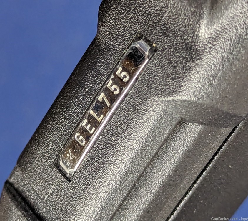 Fine Compact Glock 19 9MM Auto Pistol-img-1