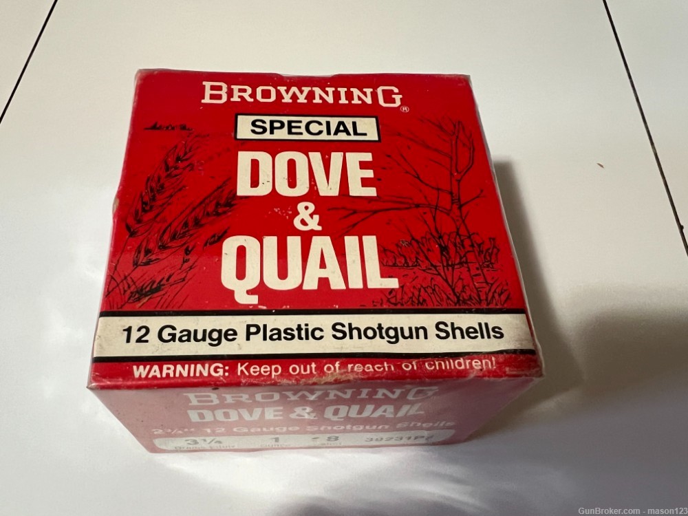 FULL RED 12 GA BROWNING SPECIAL DOVE & QUAIL BOX NO 8 SHOT-img-0
