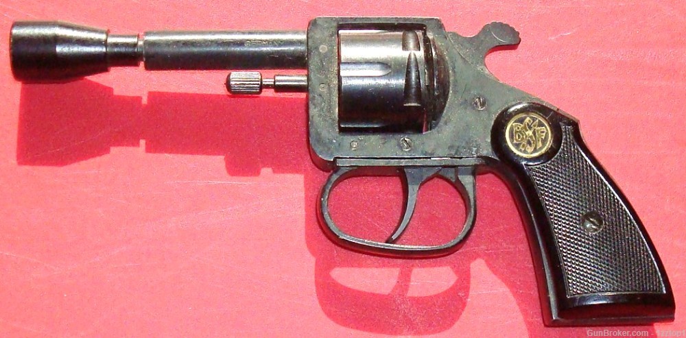 Rare German 6mm blank / Flare / Tear Gas Revolver. Vintage 1950's BSF brand-img-0