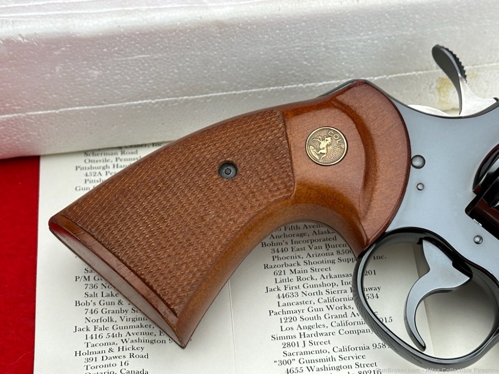 Very Fine 1977 Colt Python 6" .357 Magnum |*FACTORY ROYAL BLUE FINISH*|-img-11