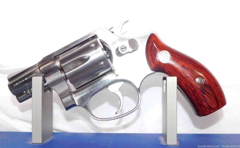 Smith Wesson S&W 631 Lady Smith 32 H&R Magnum Revolver LNIB Scarce-img-7