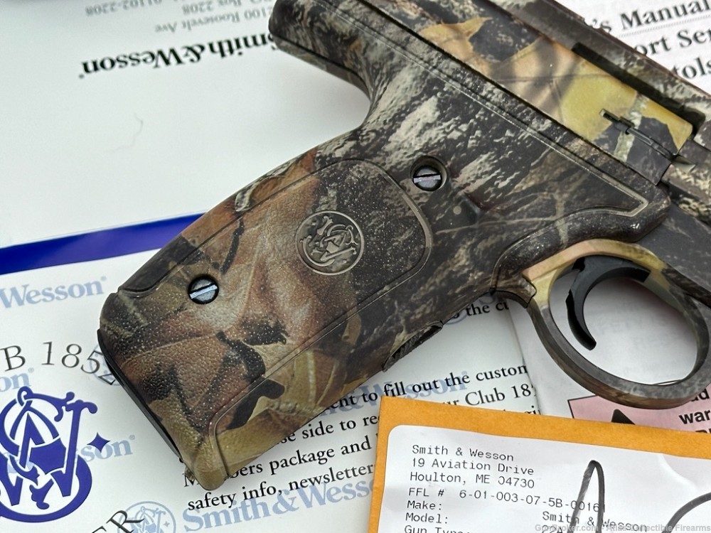 2004 Smith & Wesson Model 22A-1 .22LR 5 1/2" - Mossy Oak Breakup Camo NIB!-img-10