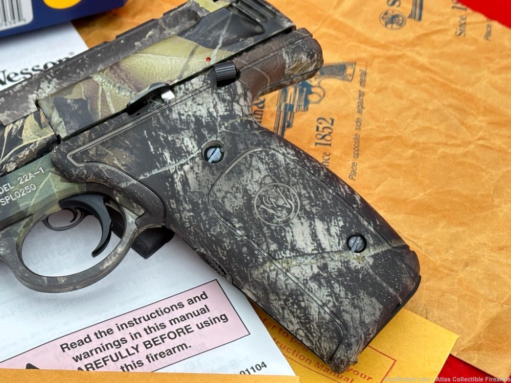 2004 Smith & Wesson Model 22A-1 .22LR 5 1/2" - Mossy Oak Breakup Camo NIB!-img-5