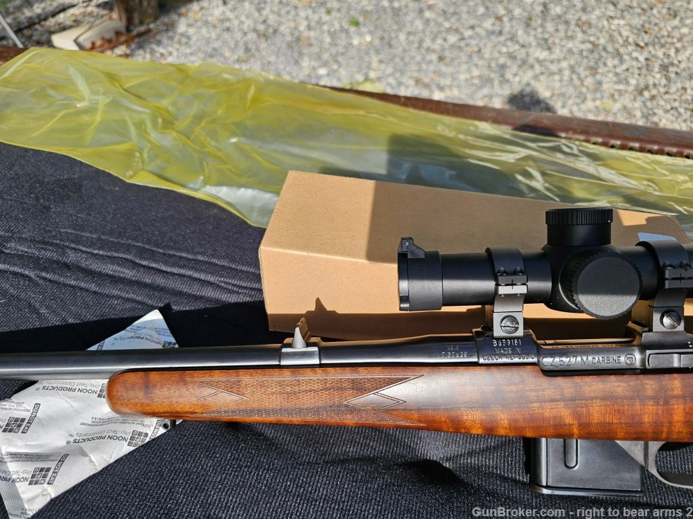 CZ 527 Carbine 7.62x39 like new includes scope and rings nice wood mint-img-4