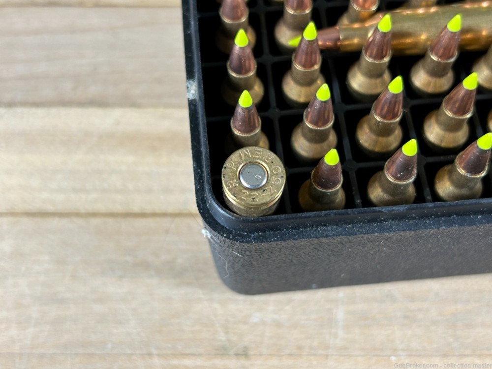 .22-250 Remington Rifle Ammo (100 Rounds) Brass Case $1 Start Estate-img-4