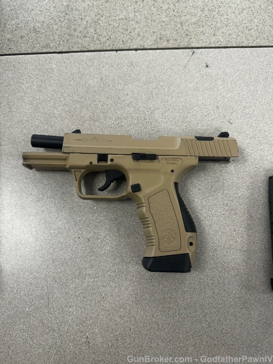 Canik TP9, in great condition!-img-2