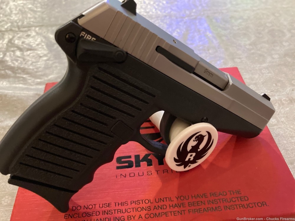 SKYY Industries 9mm semi auto pistol Stainless Slide SKYY 9mm Pistol NICE-img-4