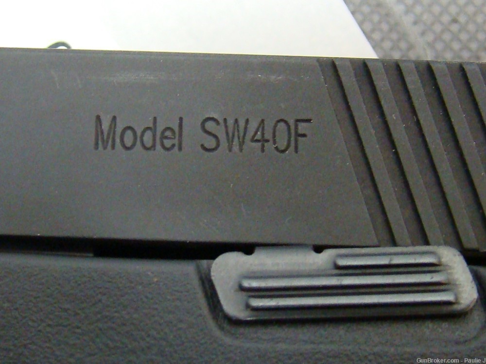 Smith & Wesson sw40f 2nd Amendment -img-10