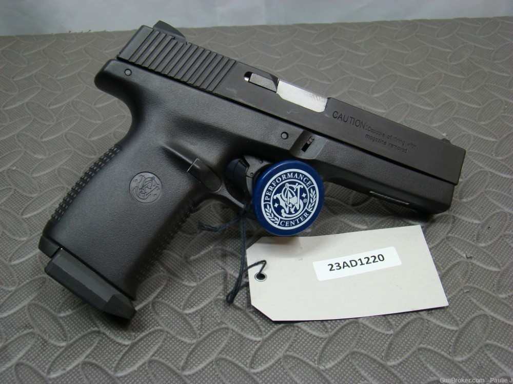 Smith & Wesson sw40f 2nd Amendment -img-0