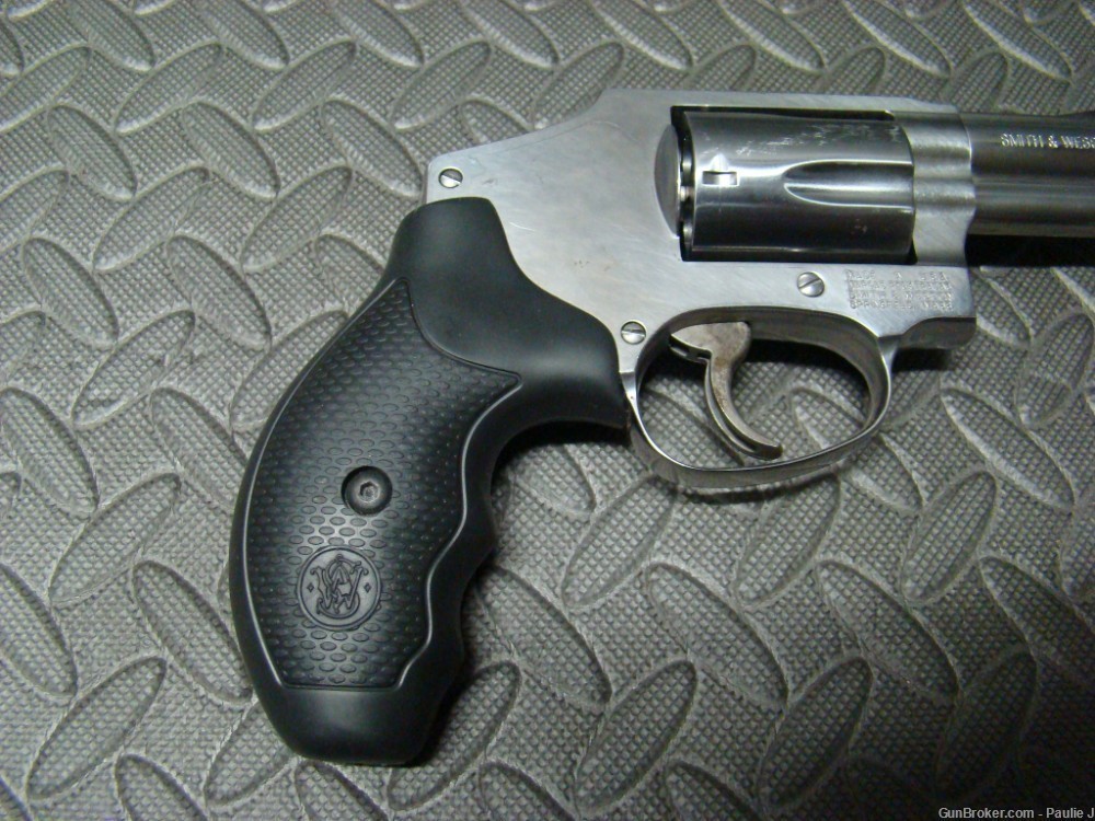 Smith & Wesson 640-1 357 magnum-img-1