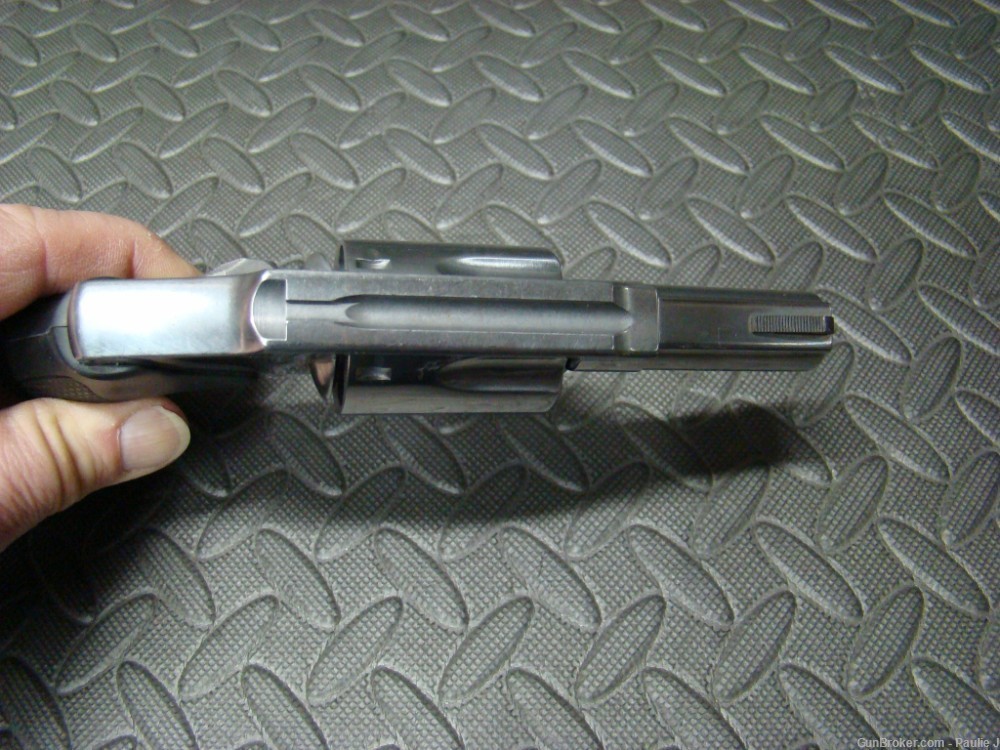 Smith & Wesson 640-1 357 magnum-img-7
