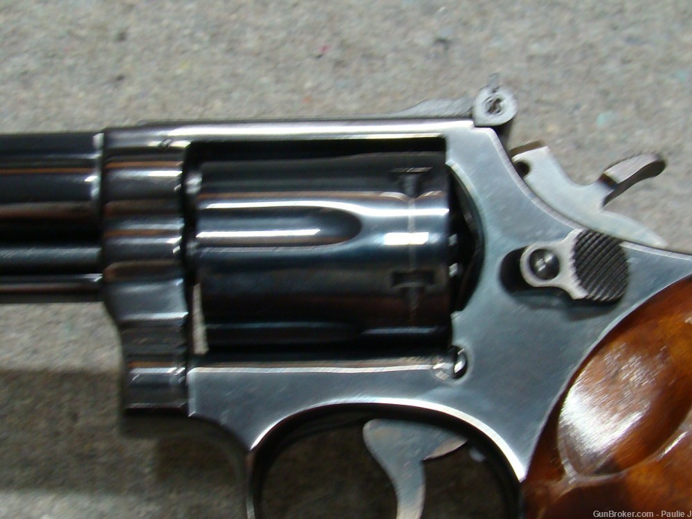 Smith & Wesson model 19-3 357 magnum-img-12