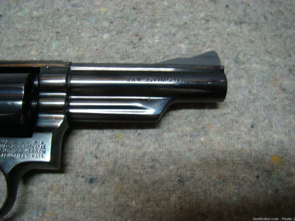Smith & Wesson model 19-3 357 magnum-img-3