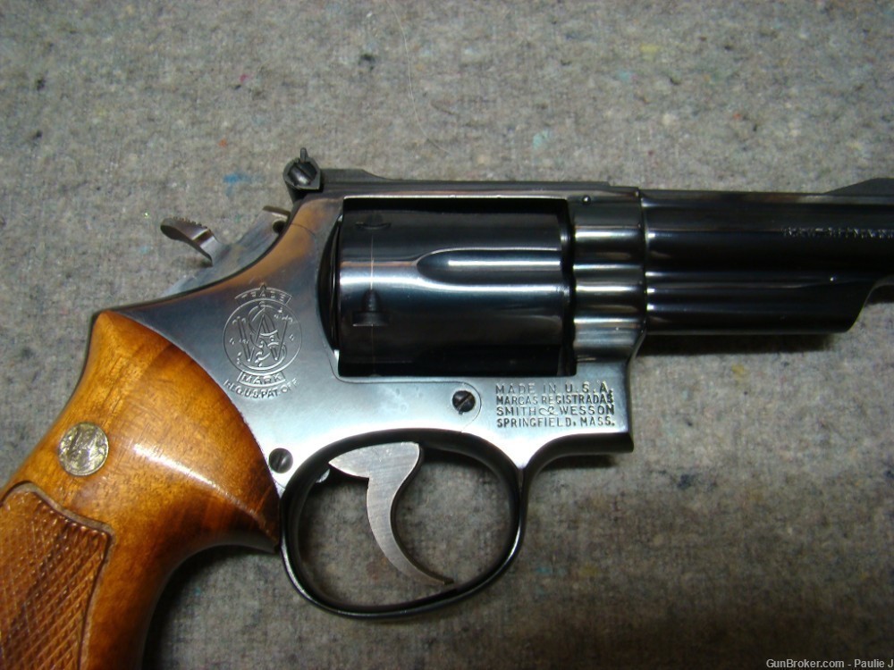 Smith & Wesson model 19-3 357 magnum-img-2