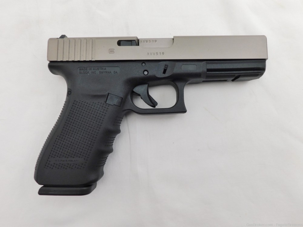 Glock 20 10MM With Grey Slide In The Box NO RESERVE-img-6