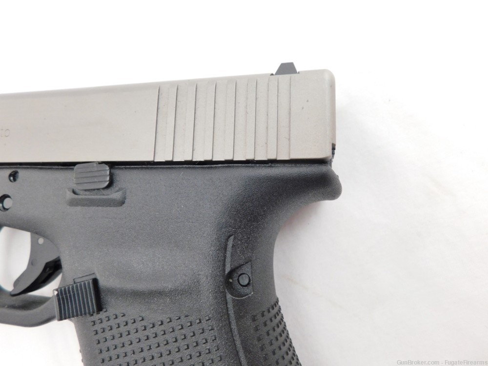 Glock 20 10MM With Grey Slide In The Box NO RESERVE-img-5