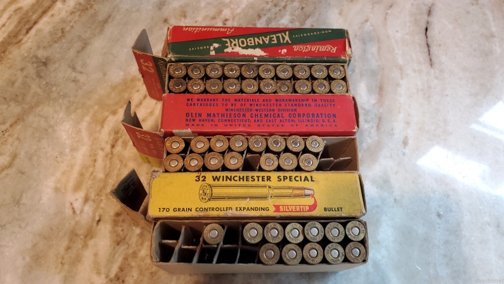 32 Winchester Special Win Spl - 47 rounds mixed - see details - silver tip -img-4