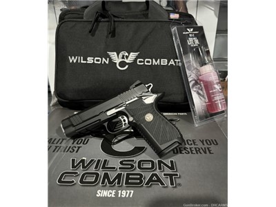 NIB Wilson Combat Experior Commander DS - Black with Stainless Parts