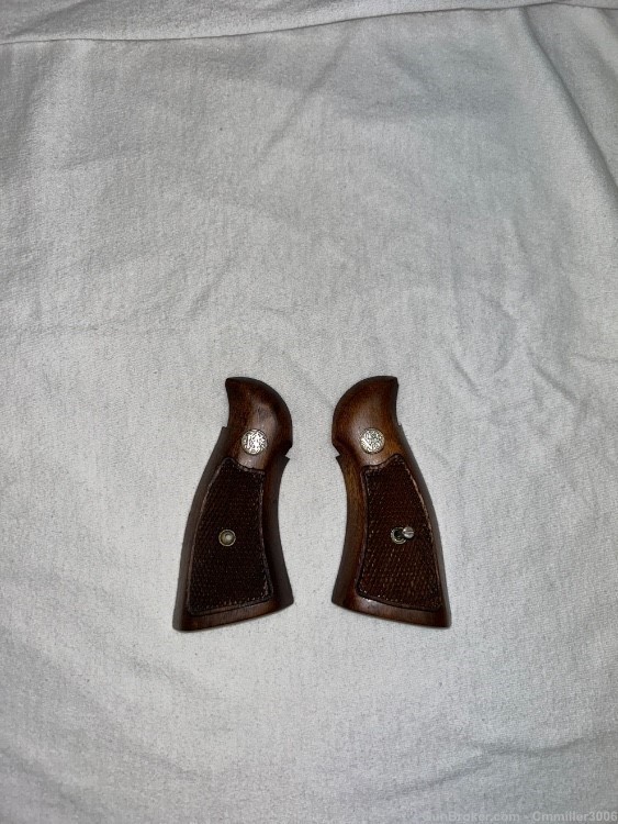 Smith and Wesson square butt N frame grips-img-0