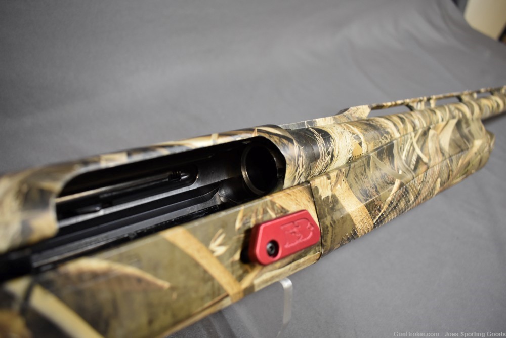 Benelli Super Black Eagle 3 - 12 Gauge Semi-automatic Shotgun w/ 28" Barrel-img-21