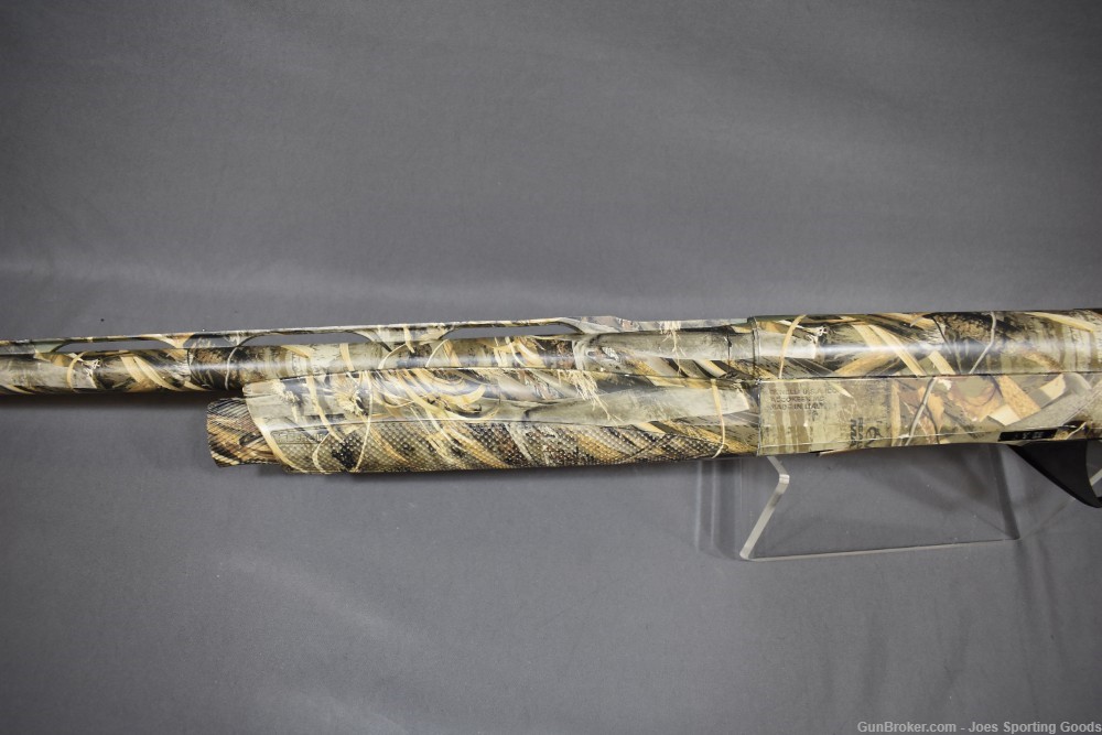 Benelli Super Black Eagle 3 - 12 Gauge Semi-automatic Shotgun w/ 28" Barrel-img-9