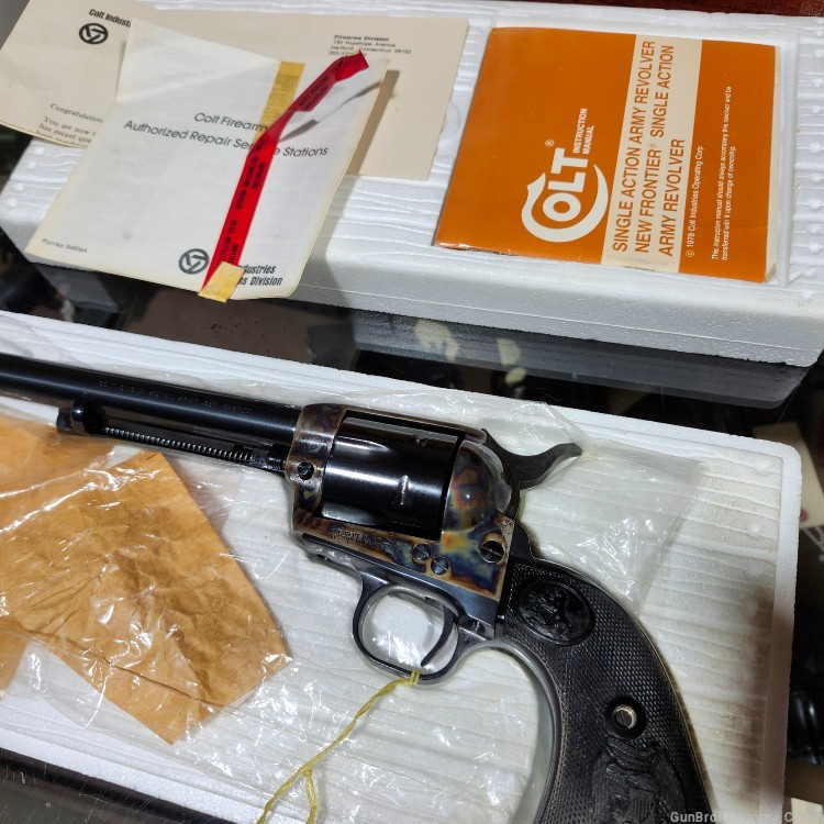 Colt SAA 357 revolver-img-2