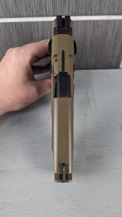 Smith & Wesson M&P9 2.0 5 inch long slide FDE-img-7