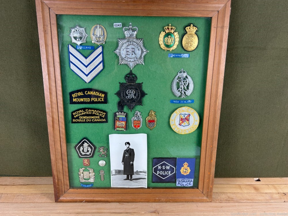 Police Badge and Patch Collection From Around the World (In Frame) Rare -img-0
