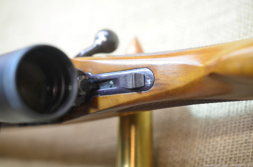 Ruger M77 in 7mm Rem Mag w Leupold Gold Ring Scope-img-18