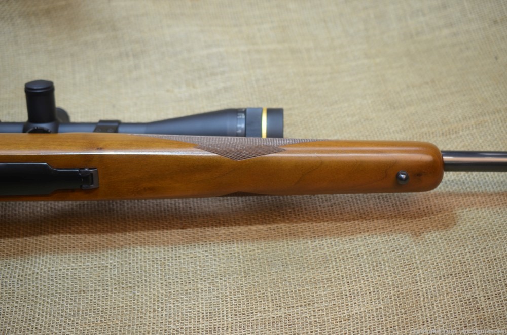 Ruger M77 in 7mm Rem Mag w Leupold Gold Ring Scope-img-42