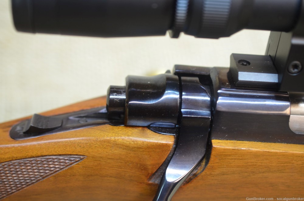 Ruger M77 in 7mm Rem Mag w Leupold Gold Ring Scope-img-28