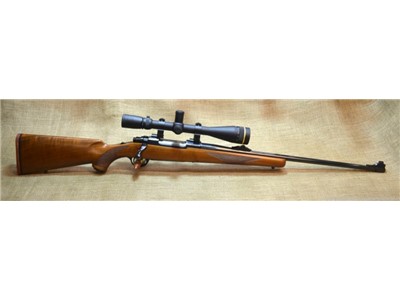 Ruger M77 in 7mm Rem Mag w Leupold Gold Ring Scope